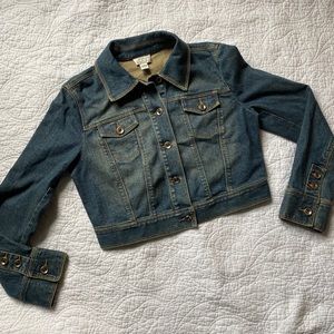 NWOT: Cropped Denim Jacket, adorable!